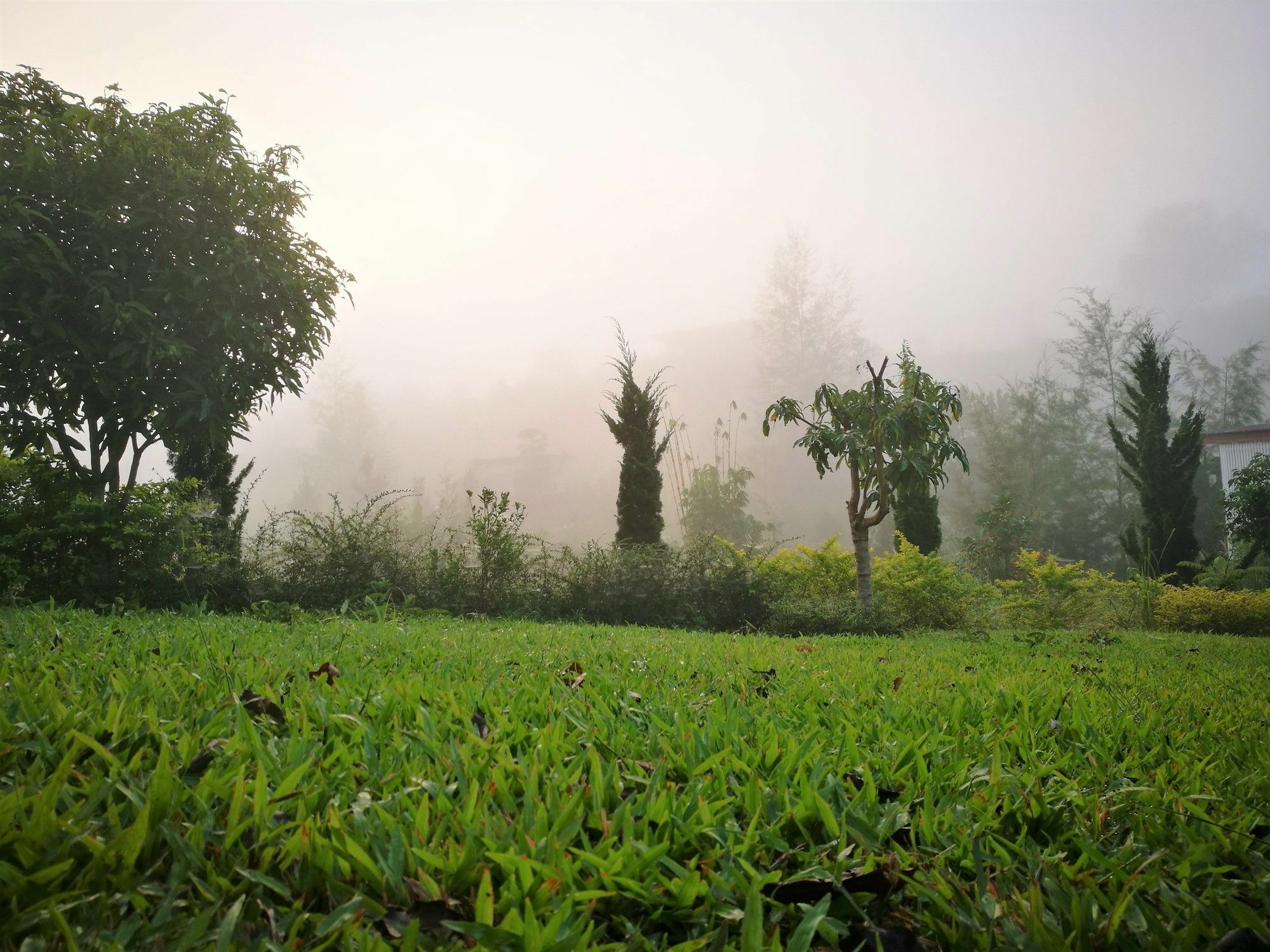 บ้านปลายฝัน Baanplaifun Ban Huai Phai エクステリア 写真